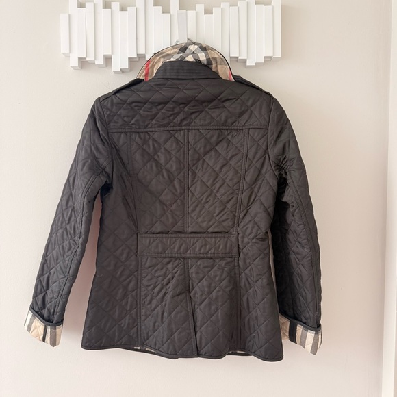 ❌Sold❌Authentic Burberry Quilted Black Jacket - Picture 2 of 3